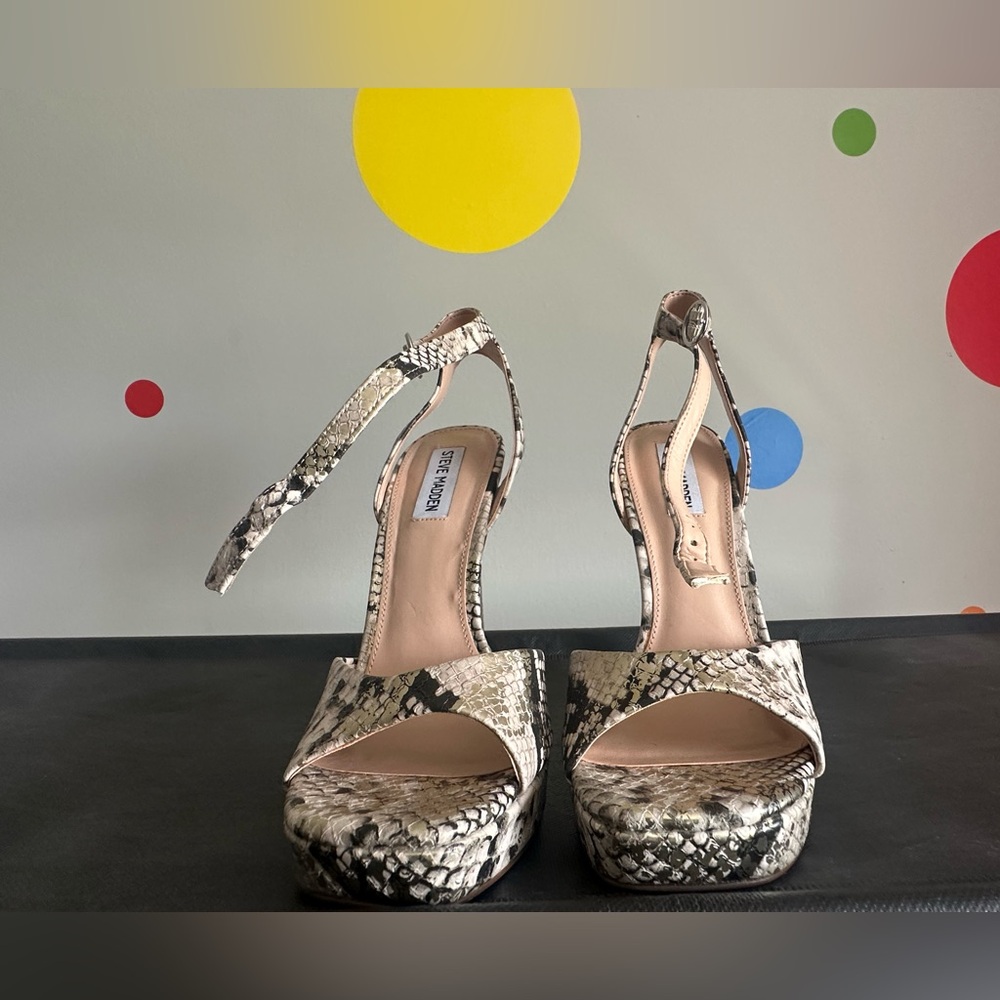 Steve Madden Black and Cream Heels with Ankle Strap